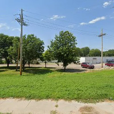 Nebraska Tree & Snow LLC