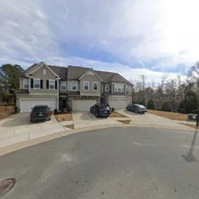 The Peak of Good Living Tree Service.