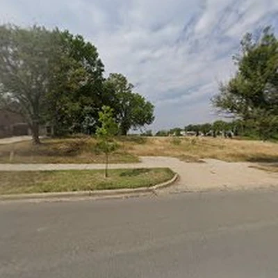 KD LawnCare KC LLC