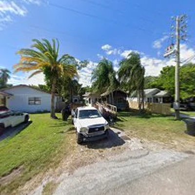 St Pete Tree Service