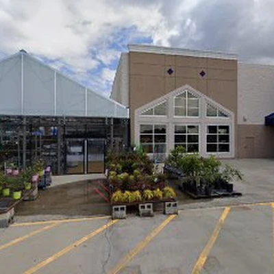 Lowe's Garden Center