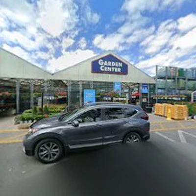 Lowe's Garden Center