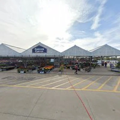 Lowe's Garden Center