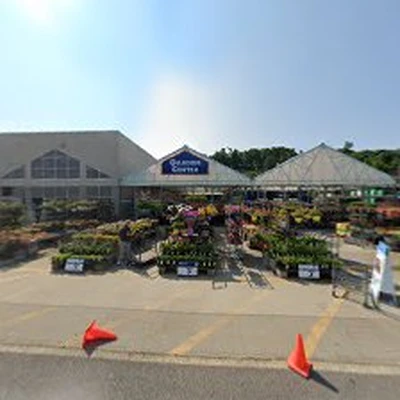Lowe's Garden Center