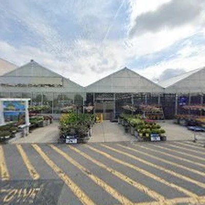 Lowe's Garden Center