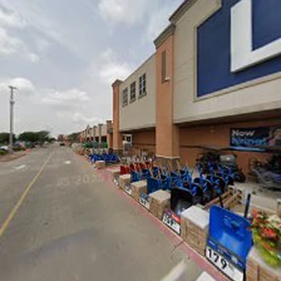 Lowe's Garden Center