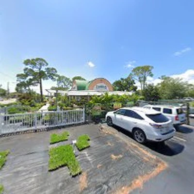 Dolins Garden Center