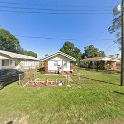 Gold Roofs | Tampa Residential & Commercial Roofing Company