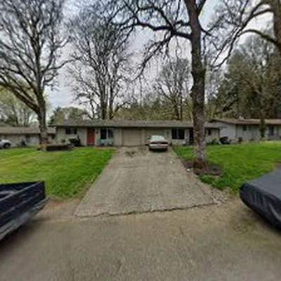 Madd Mikes Tree & Landscape LLC