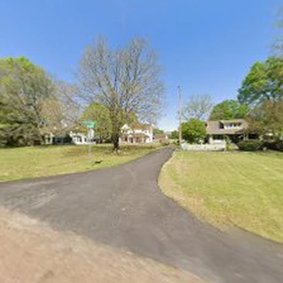 256-ROOFERS LLC