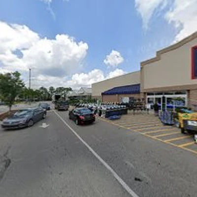 Lowe's Garden Center