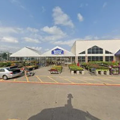 Lowe's Garden Center