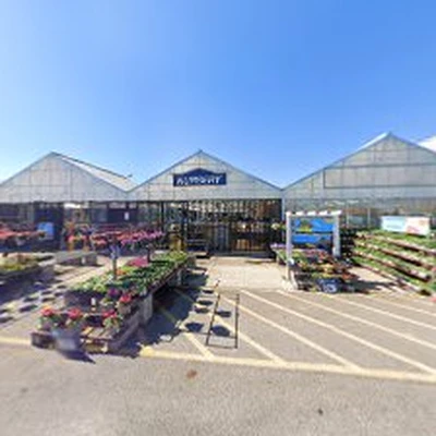 Lowe's Garden Center