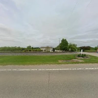 Maple Lake Tree Farm