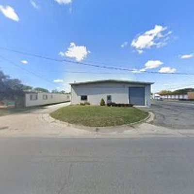 Larry's Lawn and Tree Service