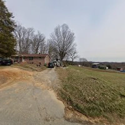 Lowery's Tree Service