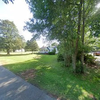 Johnson's Tree Service, LLC.