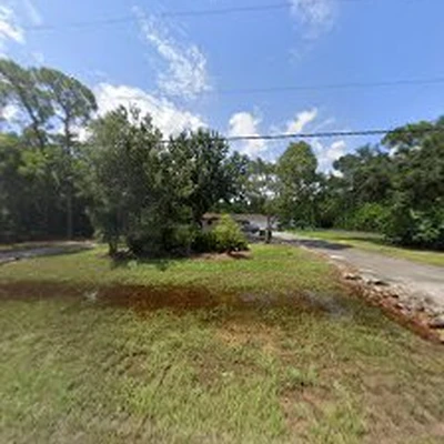 Abraham Tree & Landscaping