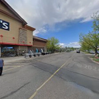 Lowe's Garden Center