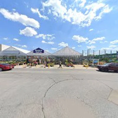 Lowe's Garden Center