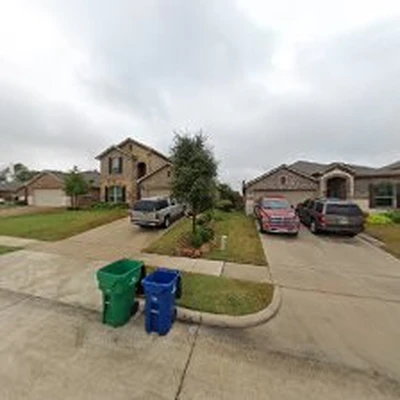 Hernandez & Sons Lawns