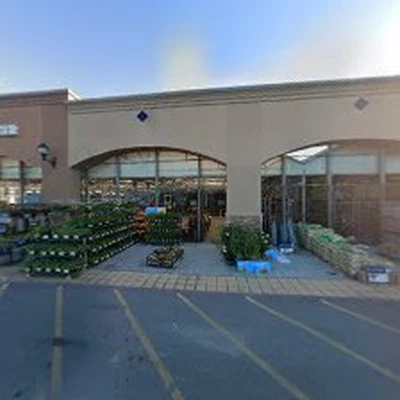Lowe's Garden Center