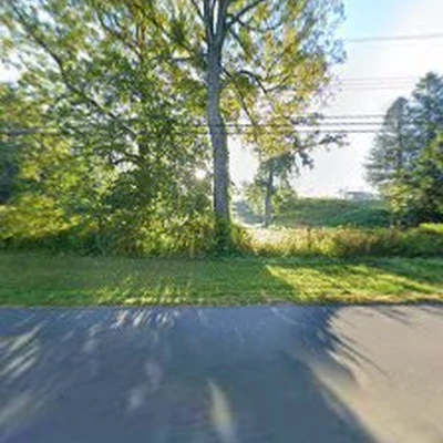 Flores Farm Tree Service
