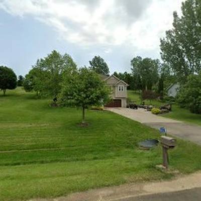 Toellner Landscaping & Concrete LLC