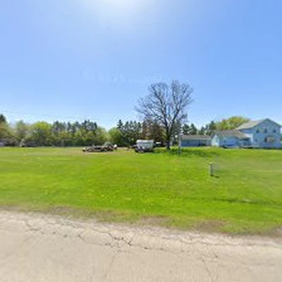Supreme Green Lawncare and Landscaping LLC