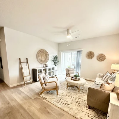 Home Style Staging