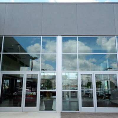 Janssen Glass & Door