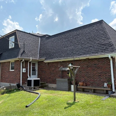 Flores Roofing