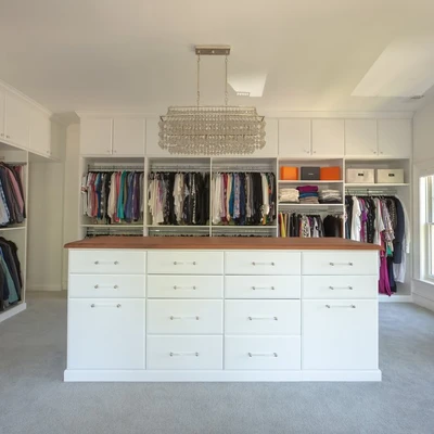 Grand Closets