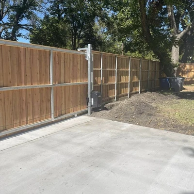 Golden Eagle Fence and Stain