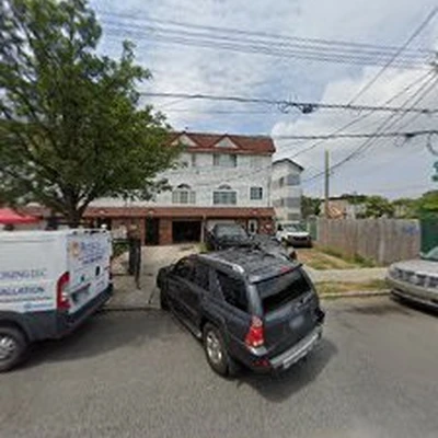 Royalty Heating And Air Conditioning LLC