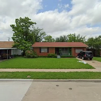 Lewisville's Plumbing's co
