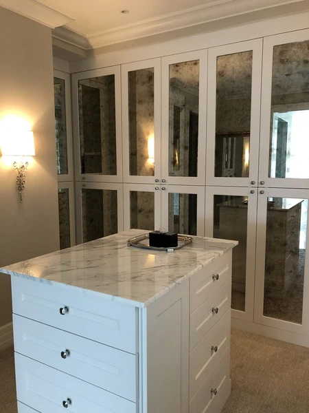 &