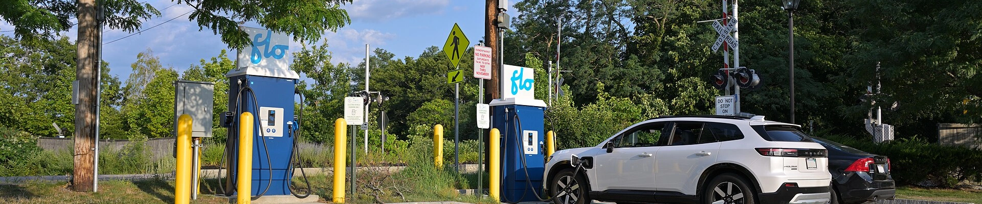 Electrical providers in Hingham