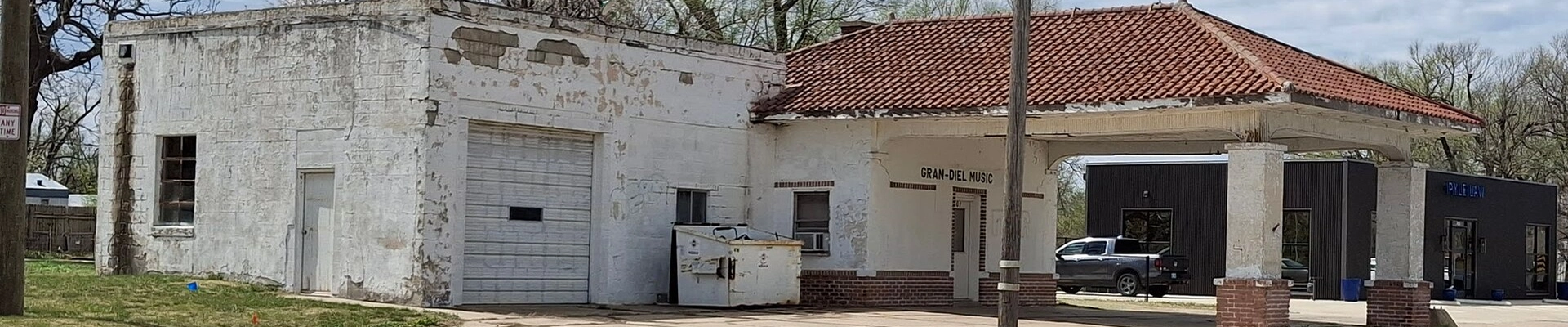 Electrical providers in McPherson