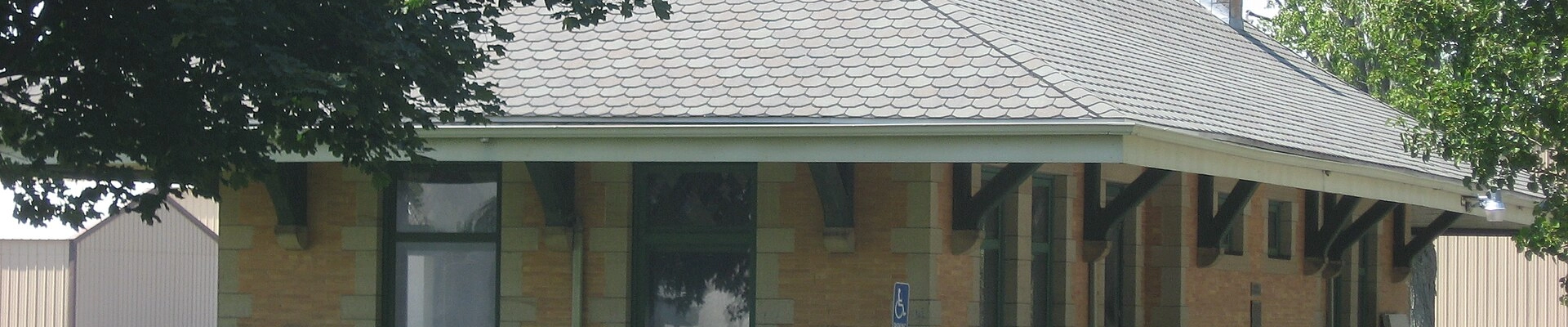 HVAC, Landscaping, and Tree in Stryker