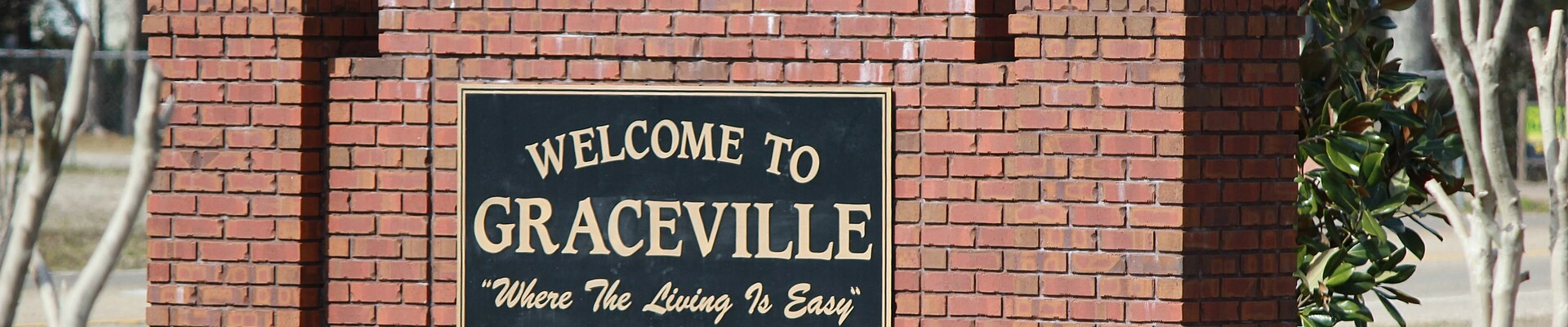 Landscaping providers in Graceville