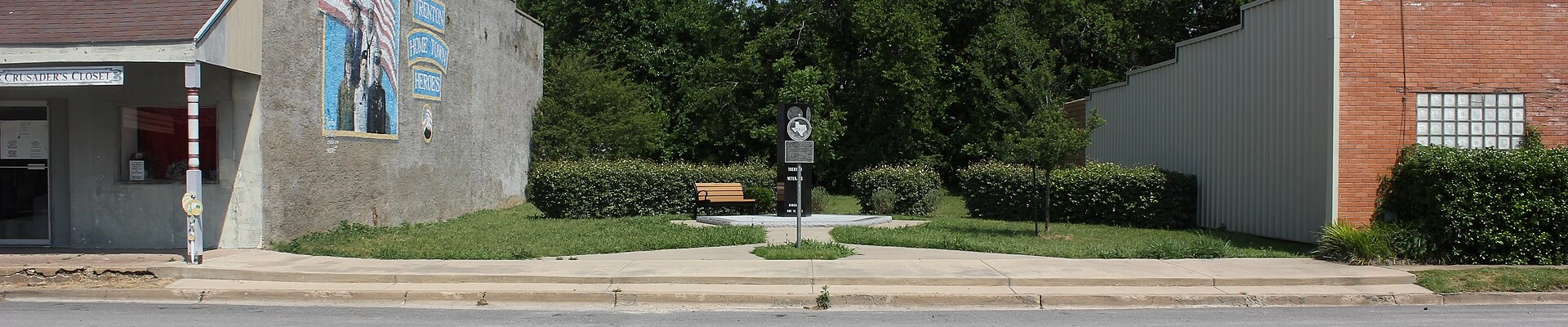 Landscaping in Trenton, TX