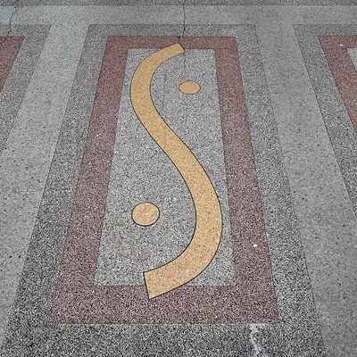 &