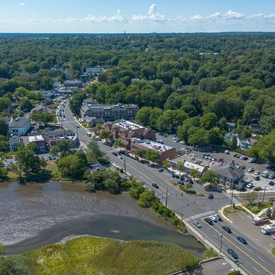 &
