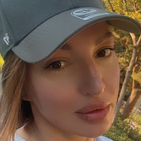 Nina B.